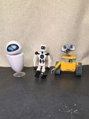 Pixar WALL-E and EVE action figures.